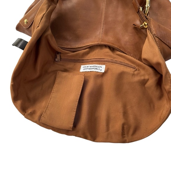 Great American Leatherworks Hobo Leather Bag British Tan - Picture 9 of 14